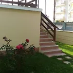 Bright And Airy 50 Meters From The * Xylokastro