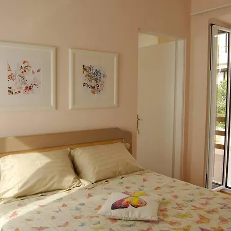 Semesterbostad Bright And Airy 50 Meters From The Xylokastro