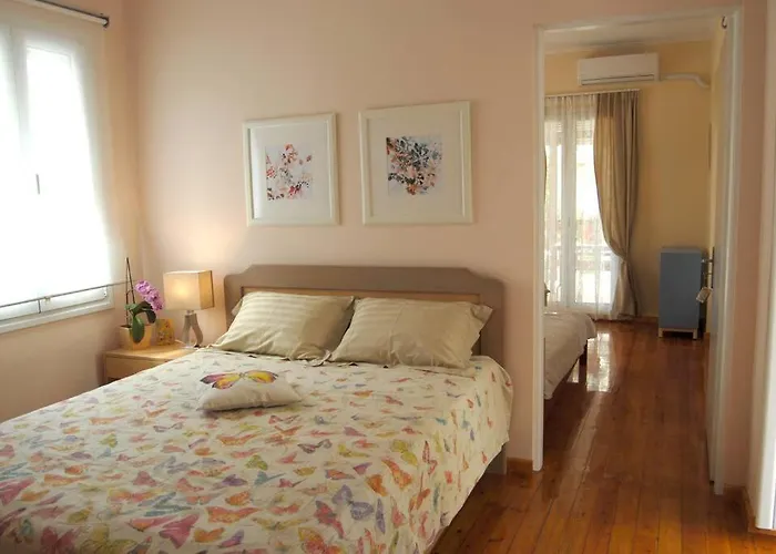 Vakantiehuis Bright And Airy 50 Meters From The