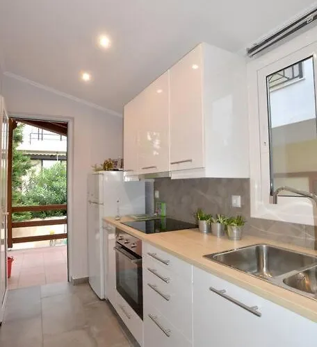 Vakantiehuis Bright And Airy 50 Meters From The *