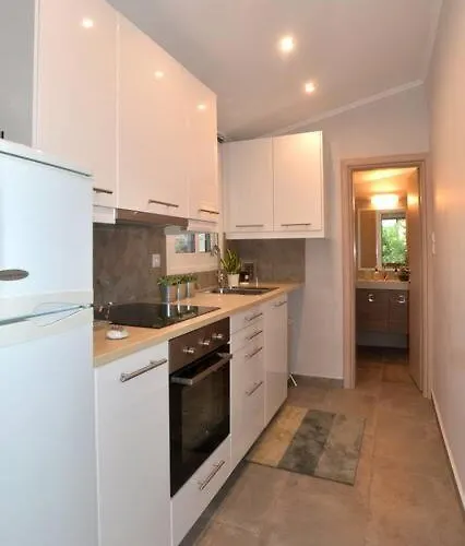 Bright And Airy 50 Meters From The Vakantiehuis *